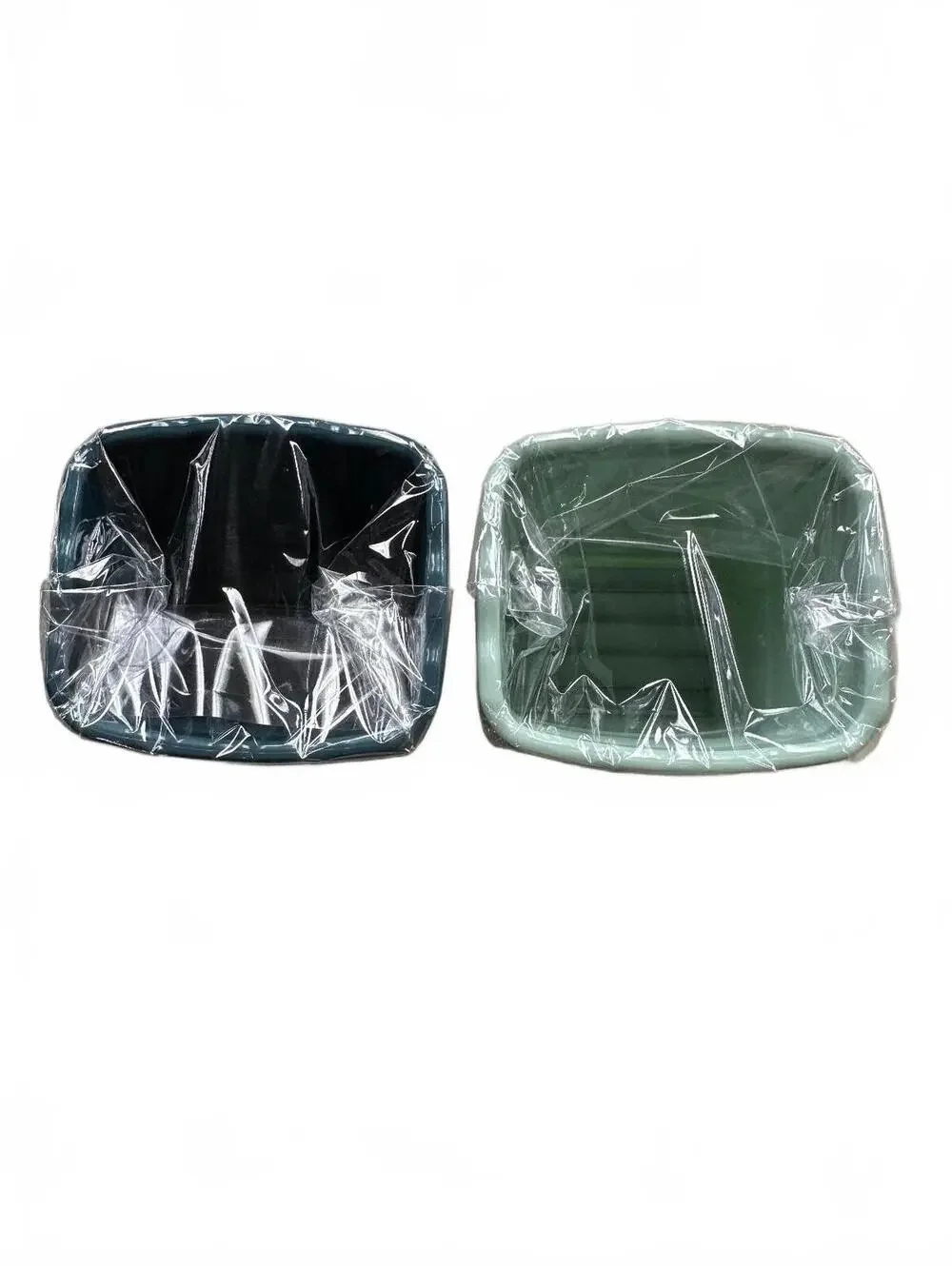 Set of 2 Plastic and Stainless Steel Fruit and Vegetable Slicers